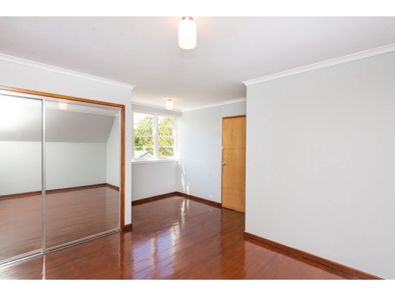 2 Carrington Street, Deakin ACT 2600