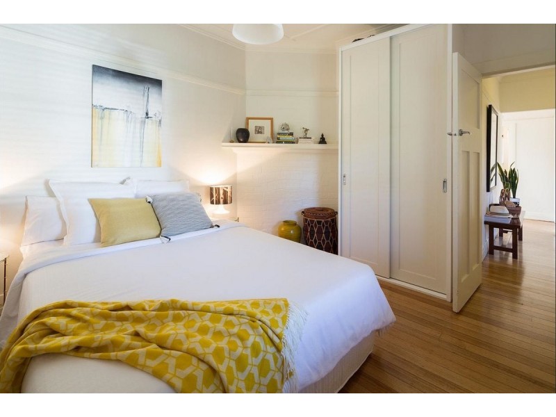 15 Cunningham Street, Kingston ACT 2604