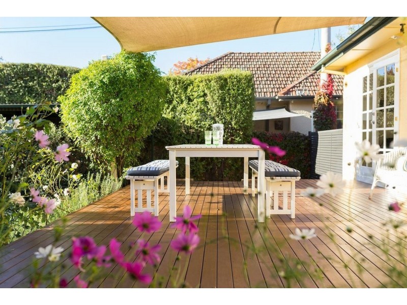 15 Cunningham Street, Kingston ACT 2604