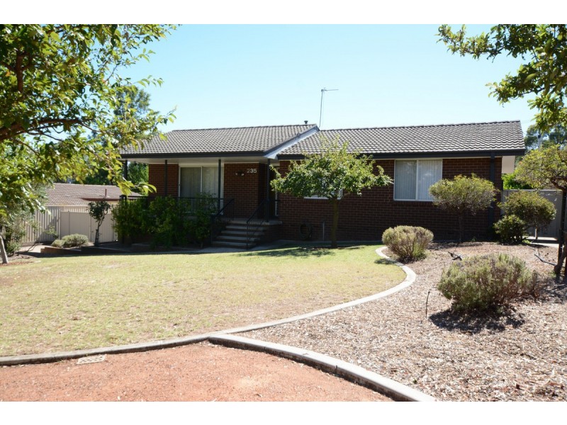 235 Wheeler Cres,, Wanniassa ACT 2903