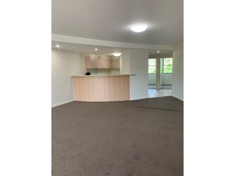 34/17 Eldridge Crescent, Garran ACT 2605