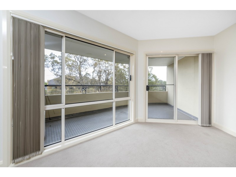 108/5 Empire Circuit, Forrest ACT 2603