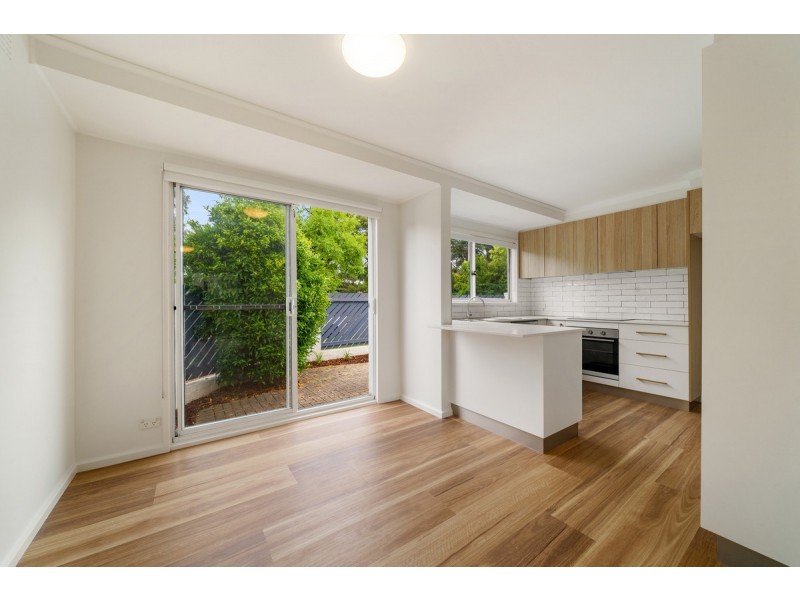 12A Eggleston Crescent, Chifley ACT 2606