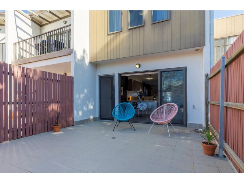 57/39 Jerrabomberra Avenue, Narrabundah ACT 2604