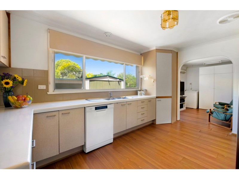 13 Mindarie Street, Narrabundah ACT 2604