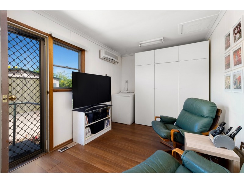 13 Mindarie Street, Narrabundah ACT 2604