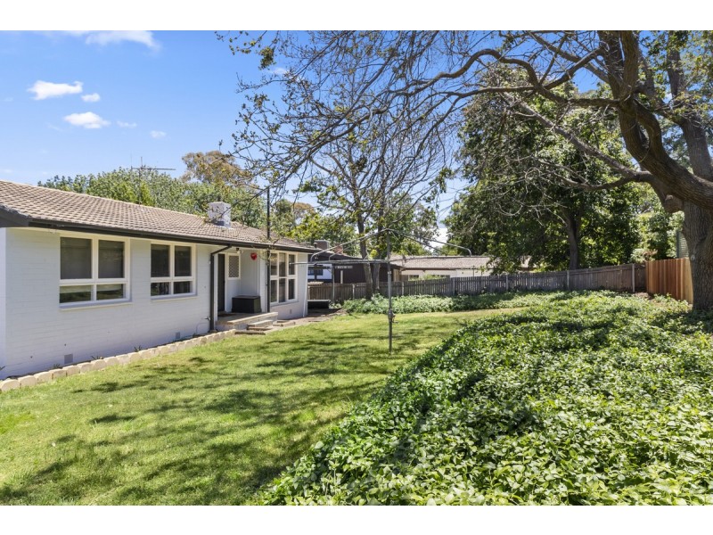 68 Groom Place, Hughes ACT 2605