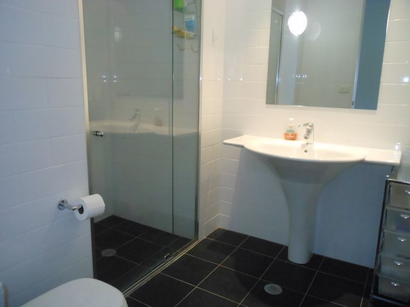 18/27 Cunningham Street, Kingston ACT 2604