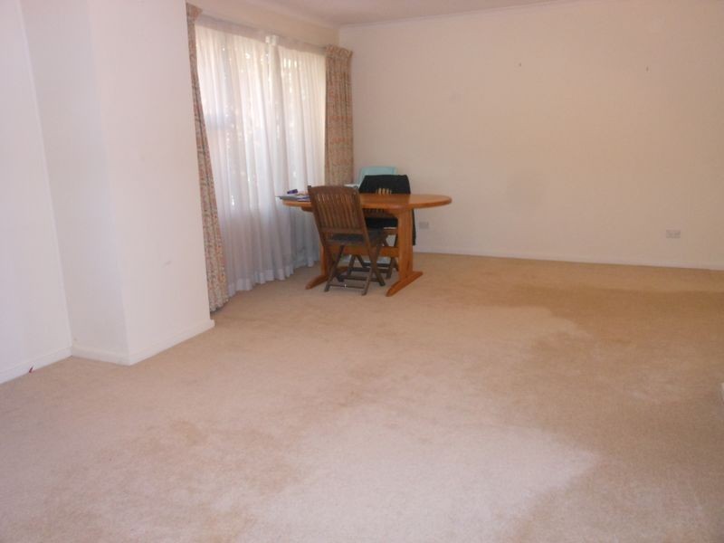 65 Sprent Street, Narrabundah ACT 2604