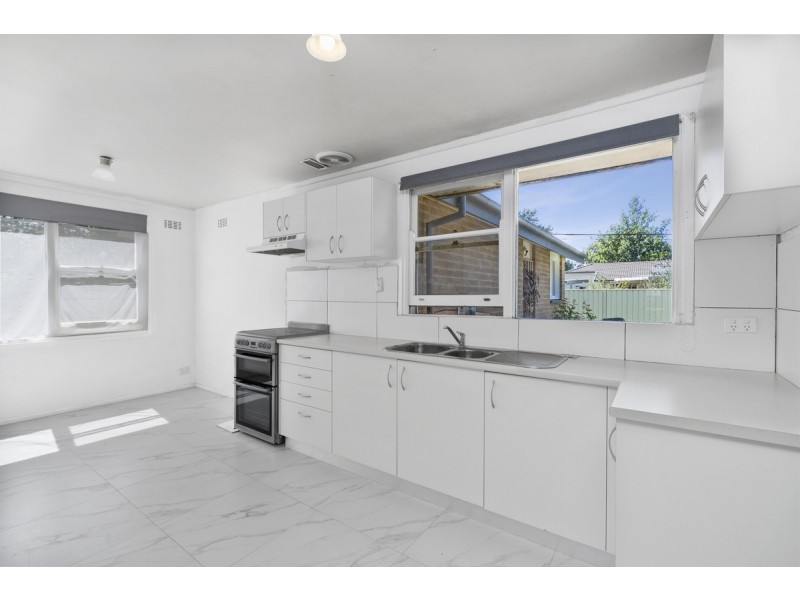 16 Fenton Street, Downer ACT 2602