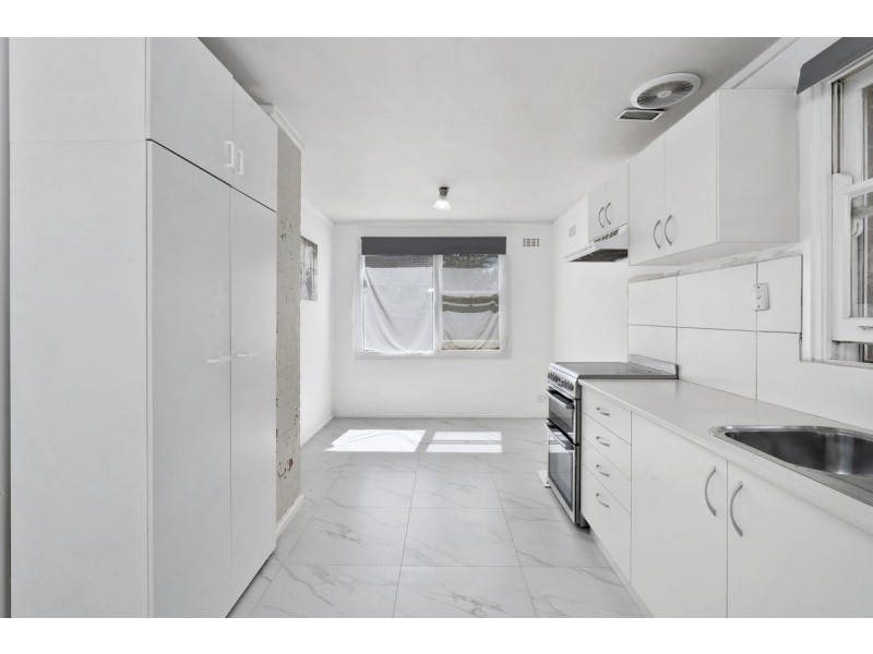 16 Fenton Street, Downer ACT 2602