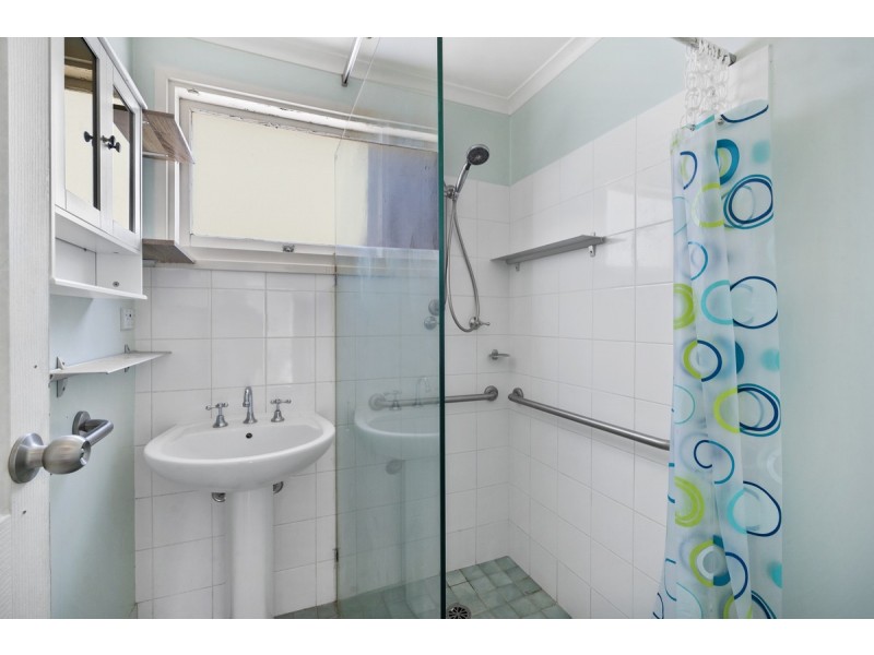 16 Fenton Street, Downer ACT 2602