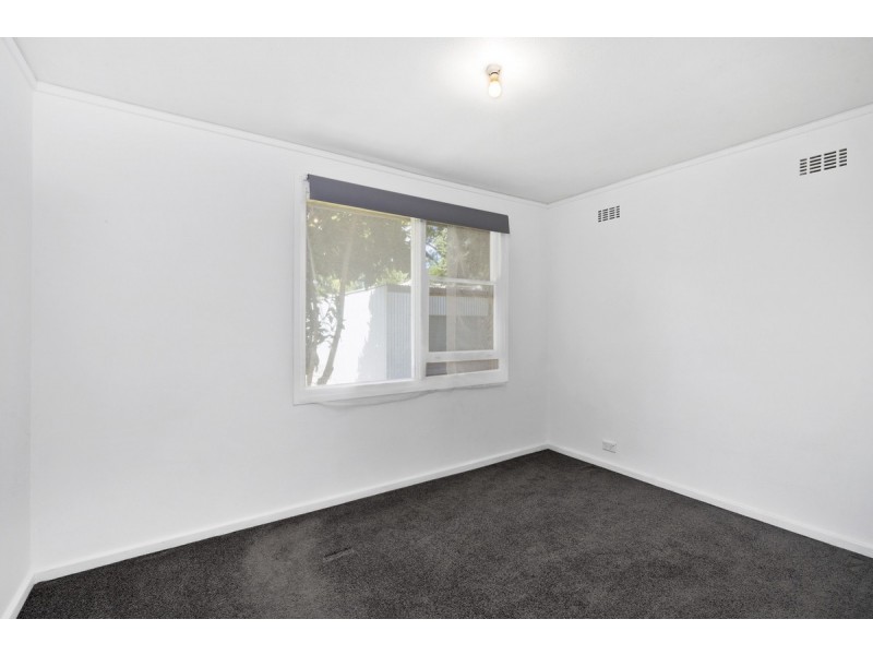 16 Fenton Street, Downer ACT 2602