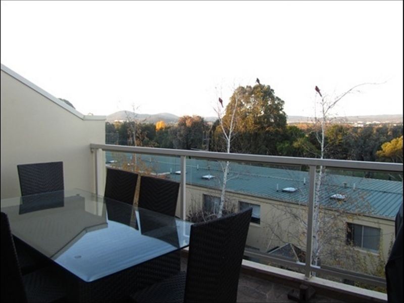 27/45 Leahy Close, Narrabundah ACT 2604
