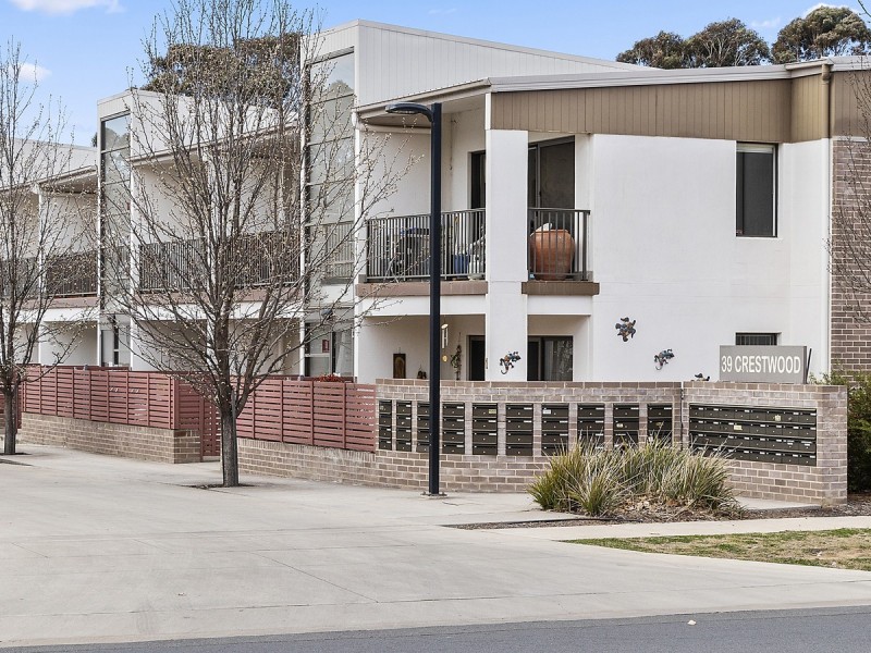 69/39 Jerrabomberra Avenue, Narrabundah ACT 2604