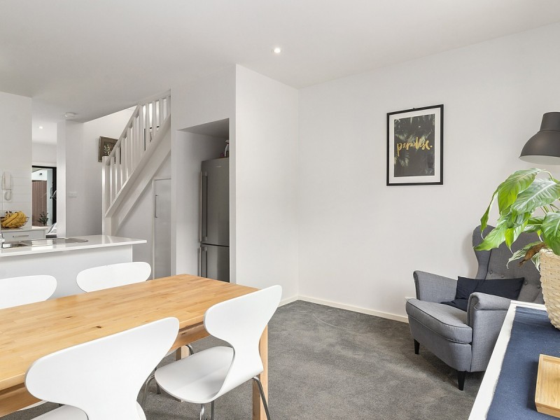 69/39 Jerrabomberra Avenue, Narrabundah ACT 2604