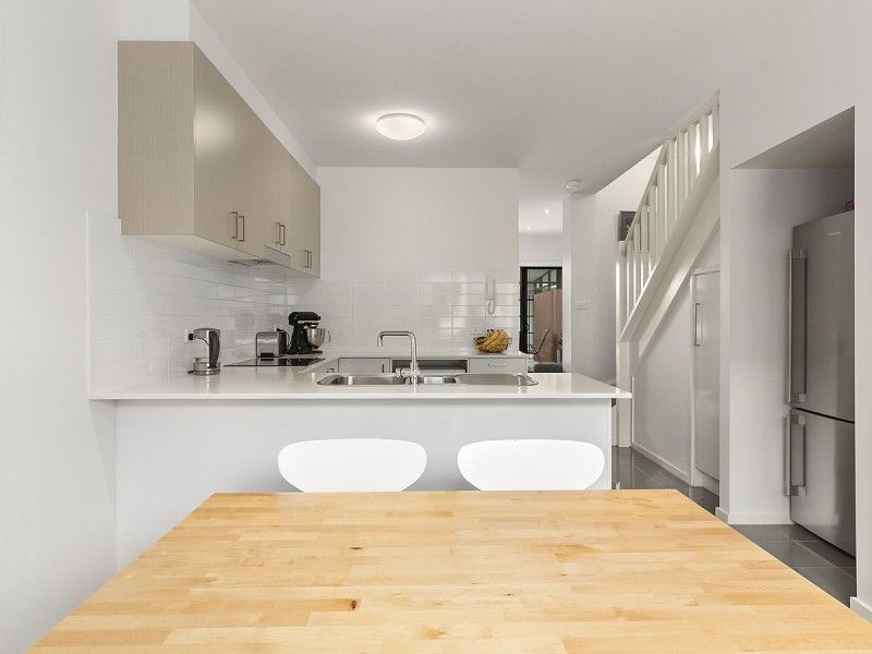 69/39 Jerrabomberra Avenue, Narrabundah ACT 2604
