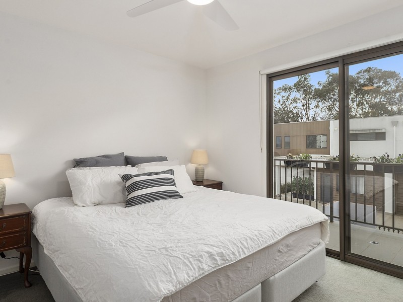 69/39 Jerrabomberra Avenue, Narrabundah ACT 2604