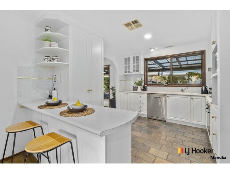 2 Kingsbury Street, Gowrie ACT 2904