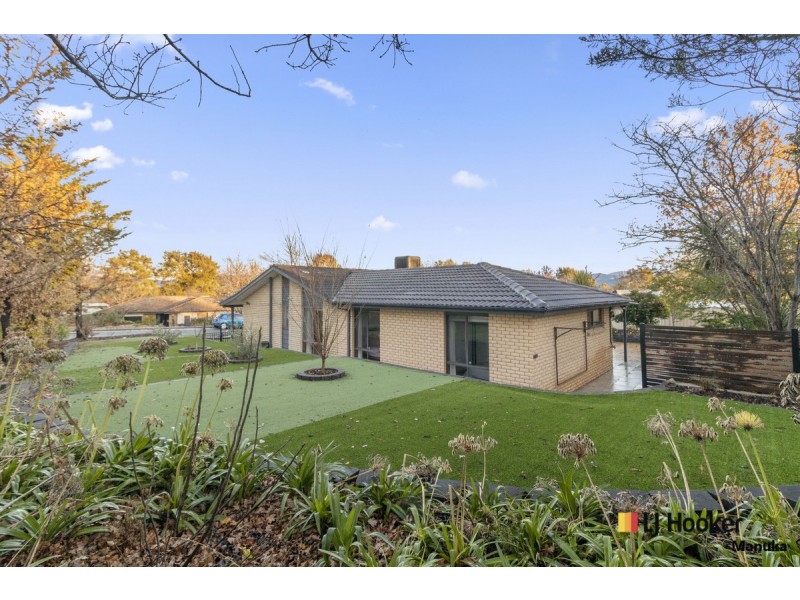 2 Kingsbury Street, Gowrie ACT 2904