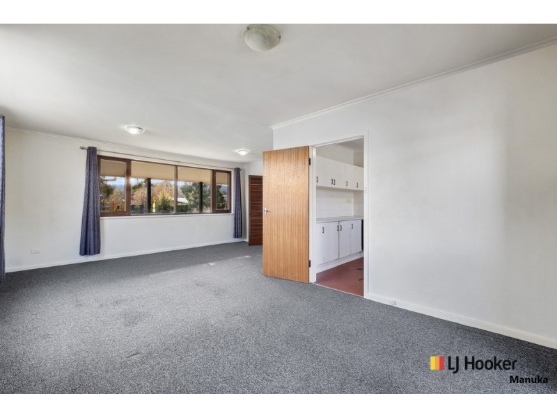 106 Lambrigg Street, Farrer ACT 2607