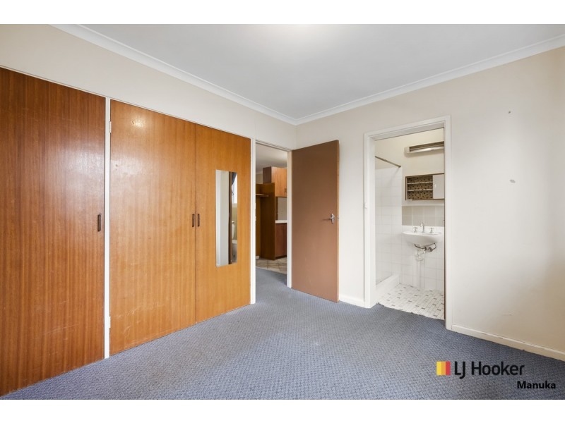 2/62 Belconnen Way, Page ACT 2614