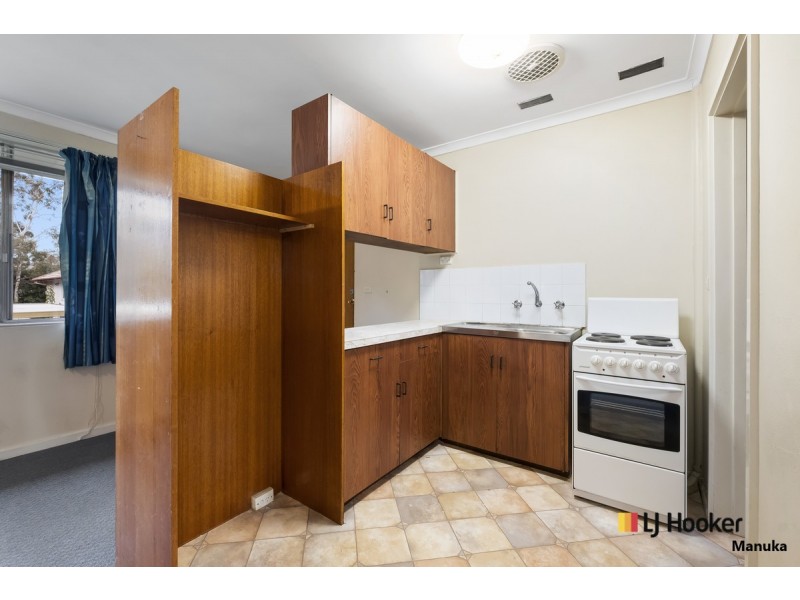 2/62 Belconnen Way, Page ACT 2614