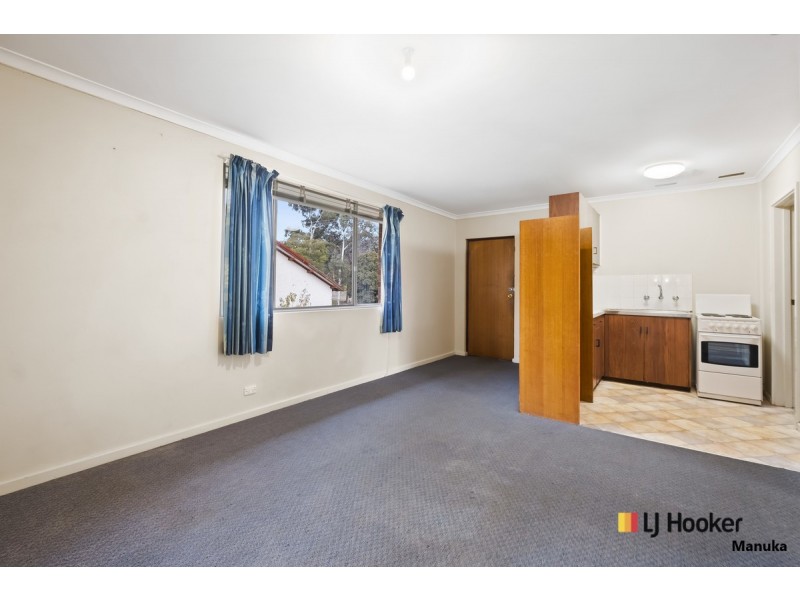 2/62 Belconnen Way, Page ACT 2614