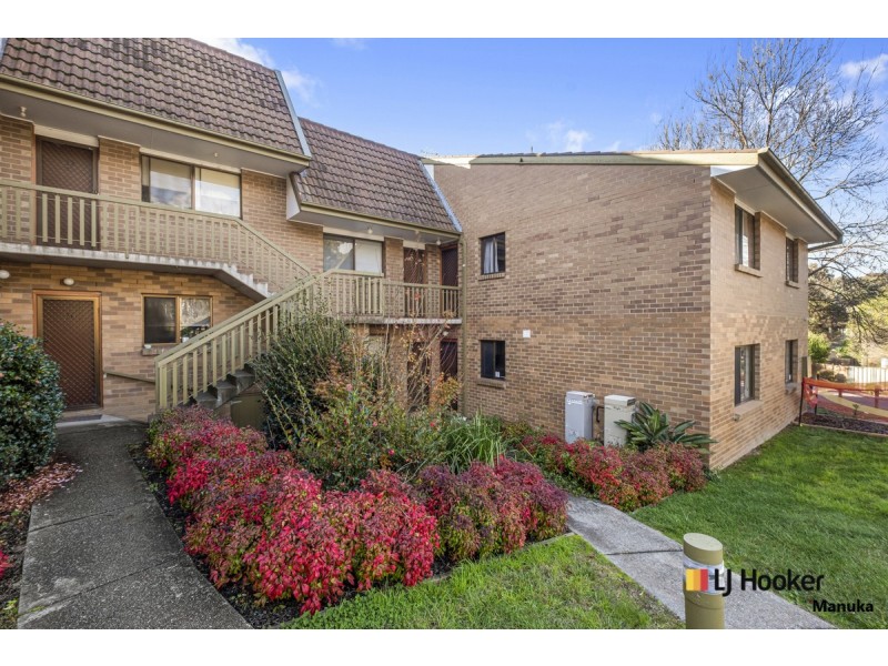 16/2 Buik Place, Belconnen ACT 2617