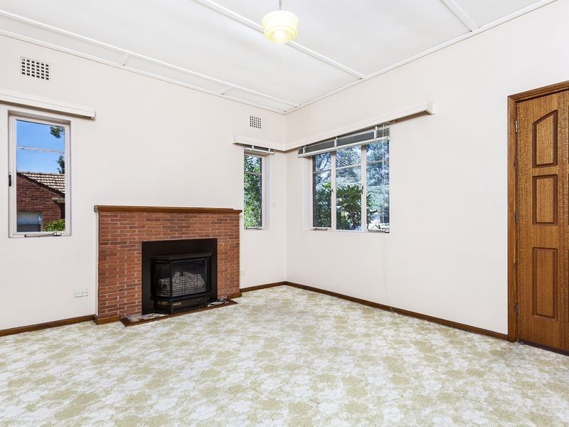 103 Captain Cook Crescent, Narrabundah ACT 2604