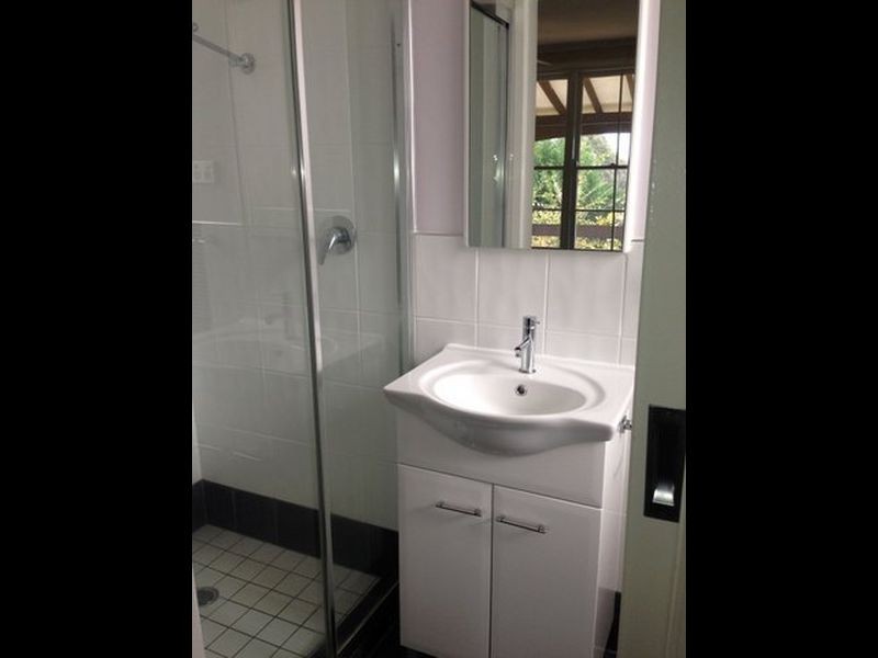 42 Soloman Crescent, Latham ACT 2615