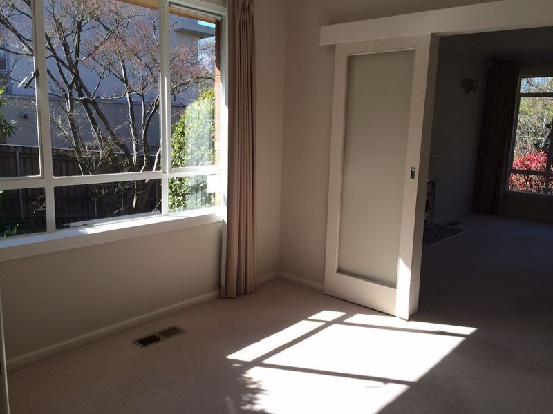 30 Golden Grove, Red Hill ACT 2603