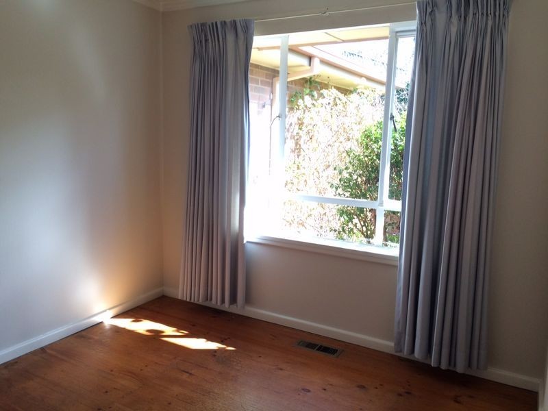 30 Golden Grove, Red Hill ACT 2603