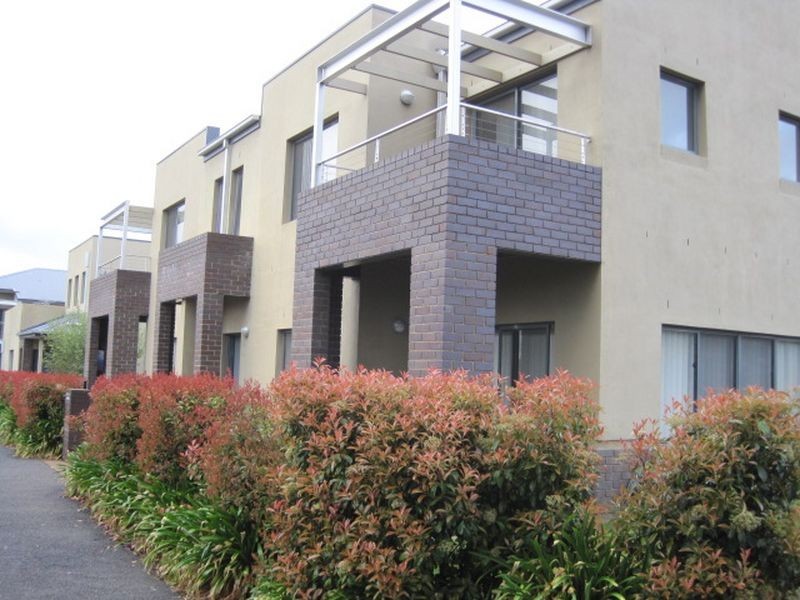 12/25 Jerrabomberra Avenue, Narrabundah ACT 2604