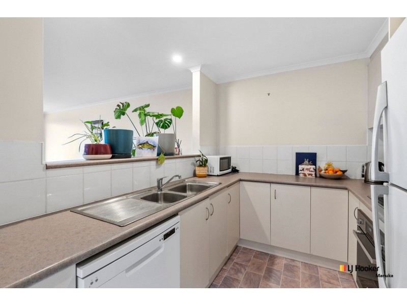 6/40 Leahy Close, Narrabundah ACT 2604