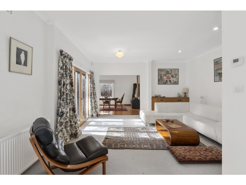 25 Bass Gardens, Griffith ACT 2603
