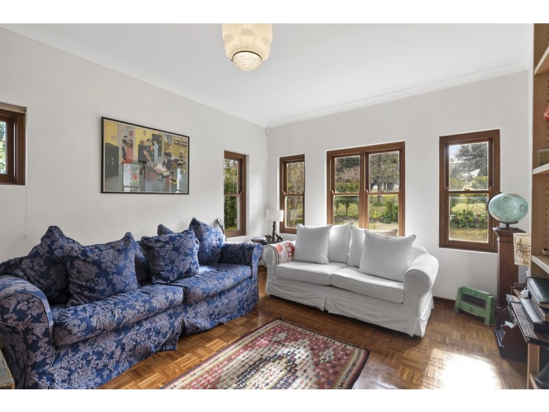 25 Bass Gardens, Griffith ACT 2603