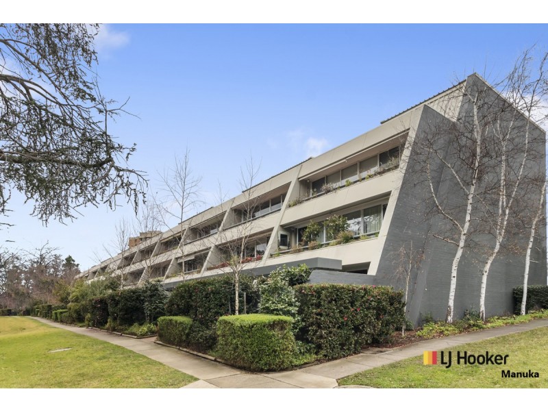 27/18 Currie Crescent, Kingston ACT 2604