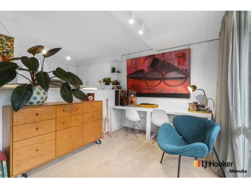 27/18 Currie Crescent, Kingston ACT 2604