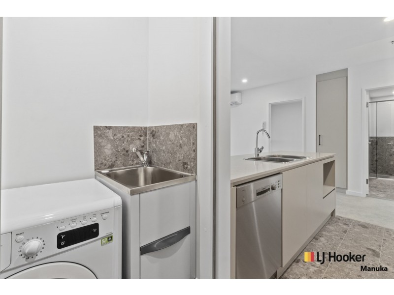 96/39 McIntyre, Narrabundah ACT 2604