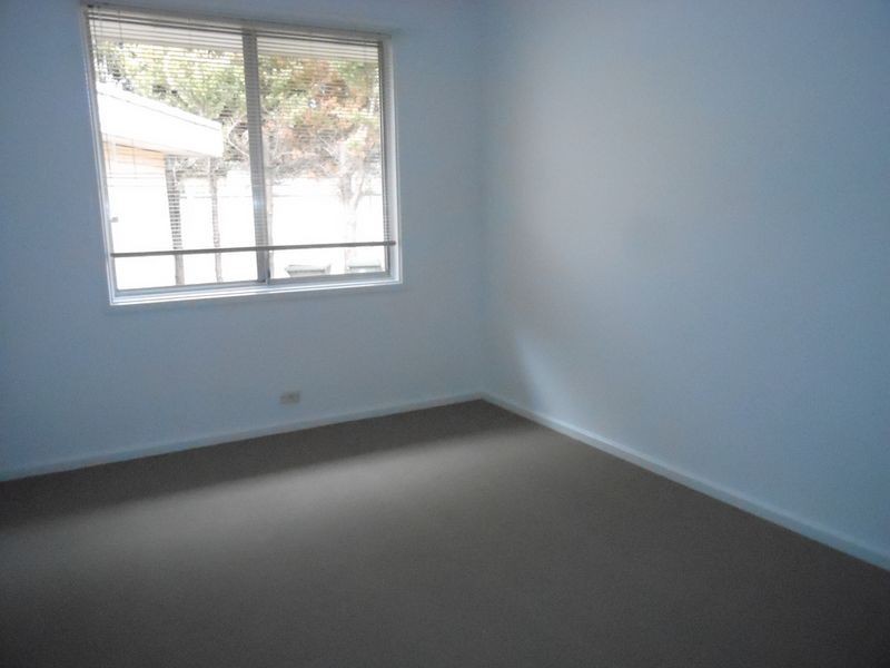 17 Clermont Street, Fisher ACT 2611