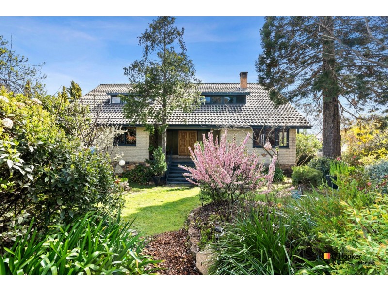 18 Gatton Street, Farrer ACT 2607