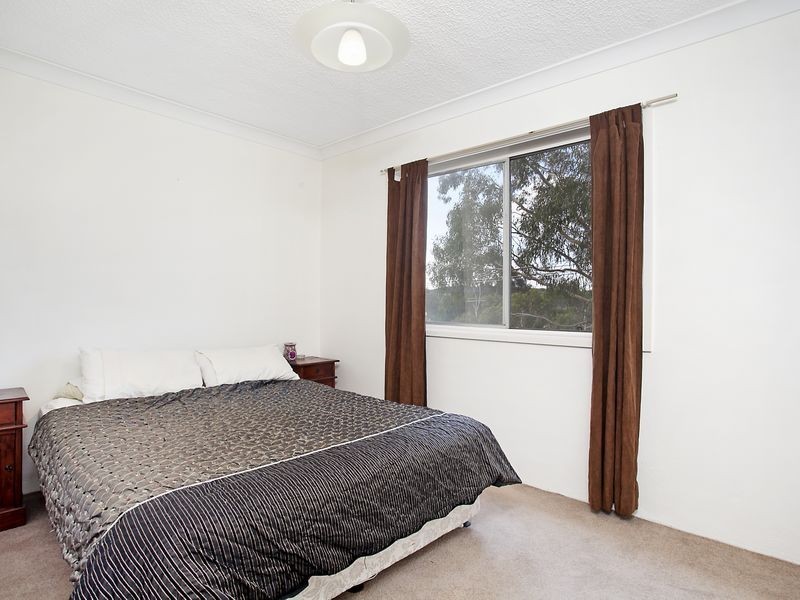 2/102 Henderson Road, Queanbeyan NSW 2620