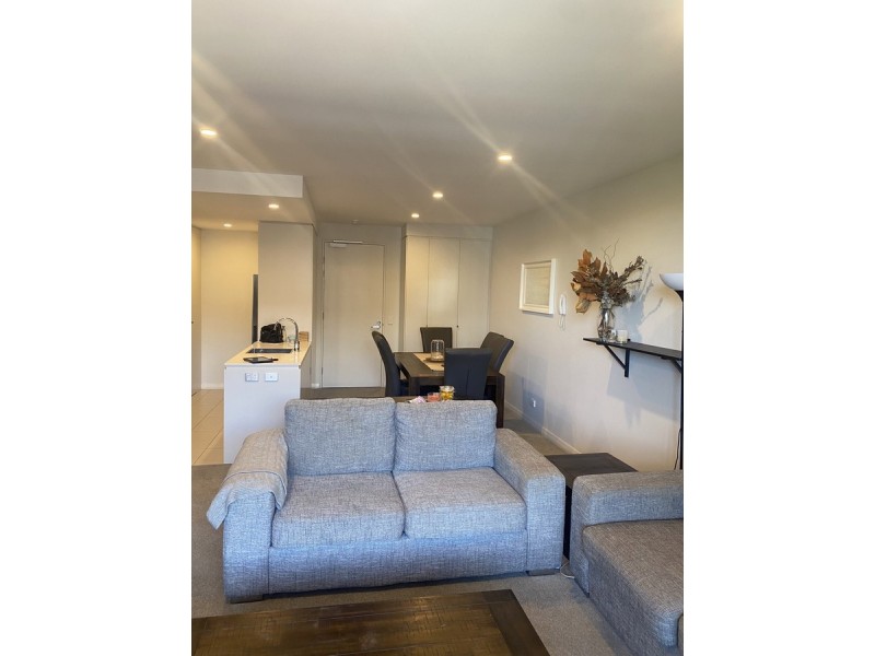 31/44 Macquarie Street, Barton ACT 2600