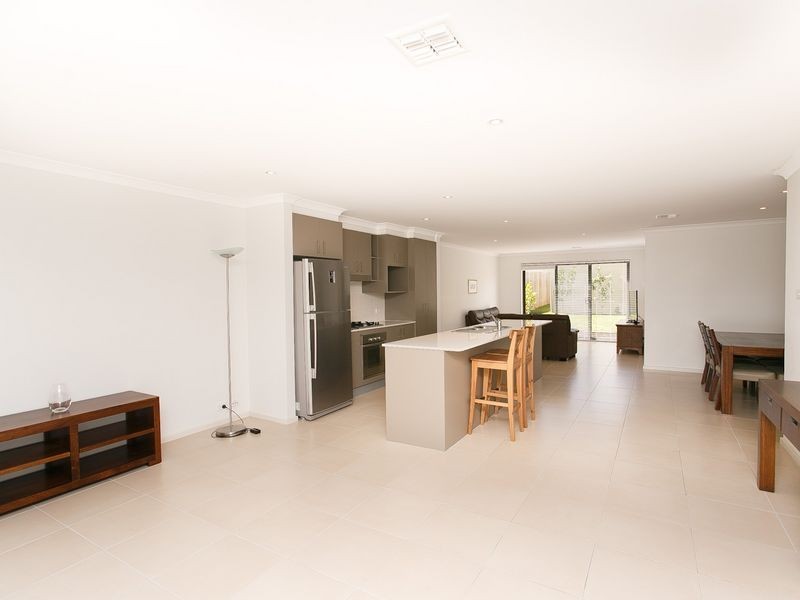 39 Hazelgrove Street, Harrison ACT 2914