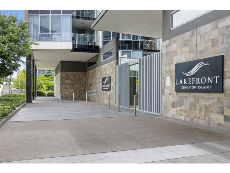 136/11 Trevillian Quay, Kingston ACT 2604