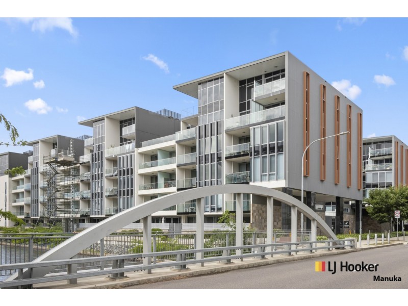 61/11 Trevillian Quay, Kingston ACT 2604