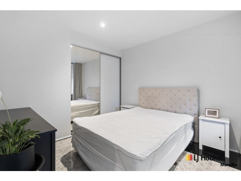 61/11 Trevillian Quay, Kingston ACT 2604