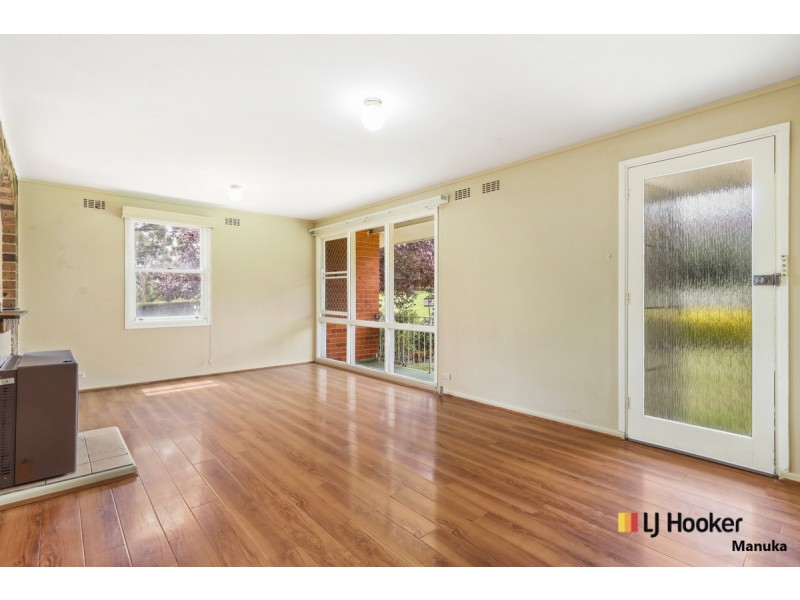 127 Gilmore Crescent, Garran ACT 2605