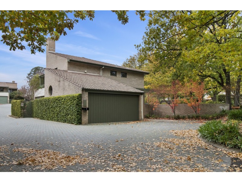1/28 Black Street, Yarralumla ACT 2600